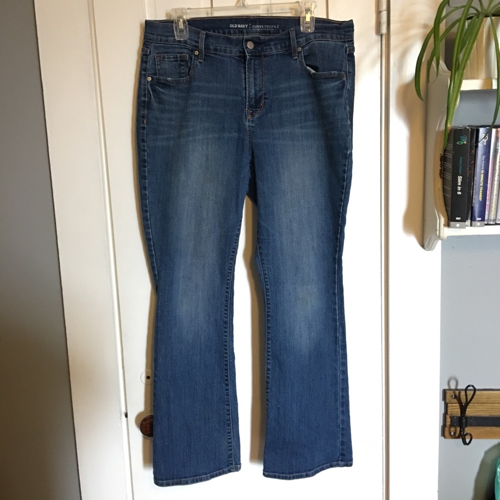 Old Navy / women's jeans / size 14 short